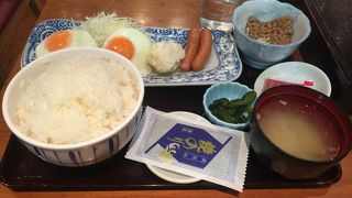 目玉焼き定食！