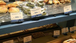 かわいらしいお店