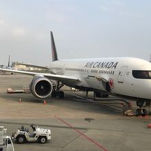 関空-バンクーバーの機種はB787-9