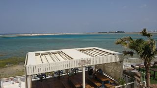 お洒落な建物でリゾート感がある