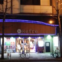 狸小路の１本南の通りです