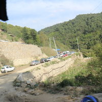 こんな道を２時間以上かけていきます。