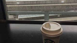 海を眺めながらカプチーノ！
