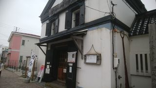 蔵を利用した建物