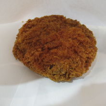 チーズメンチカツ130円は一番お手頃価格。