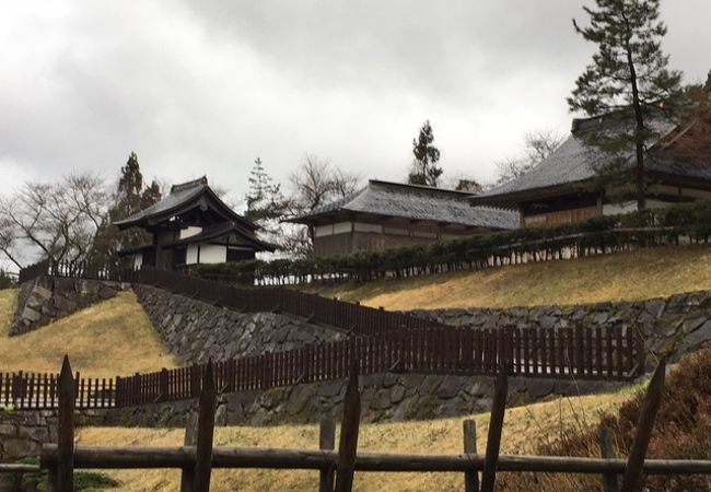 唐松神社近く