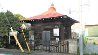 ここには３つも案内板が立っていますよ。