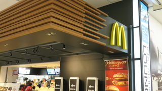 関西空港のマクドナルド