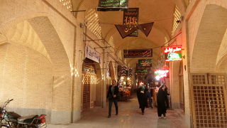 金曜モスク バザール