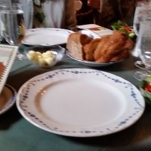 各人にメニュー