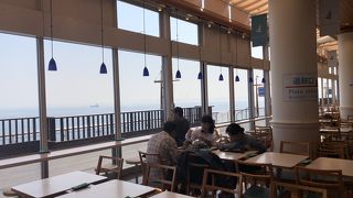 景色は良いけれど、朝ご飯には不向き