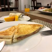 朝食：グリルドチーズサンドウィッチ