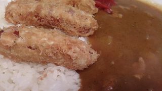 とにかくカレーが熱々でおいしい。