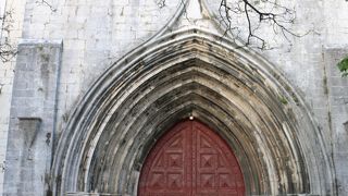 夜間の治安は良くなさそうです。