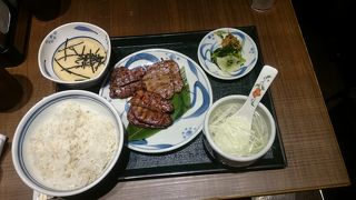 プリプリ牛タン