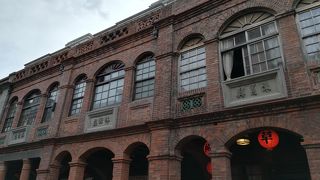 迪化街で乾物や雑貨