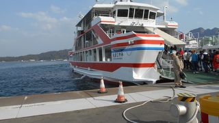 宮島駅から宮島まではとても連絡が良くて便利です。