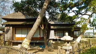 公園には`旧伊藤博文金沢別邸`が！