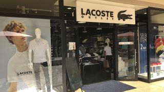 ワニが可愛いポロシャツ