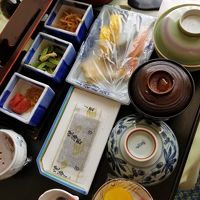 和朝食のルームサービス。充分な量です。