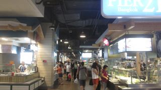 主要なタイフードを食べることができました