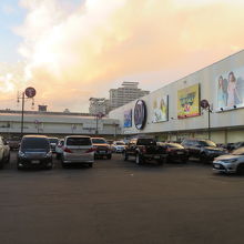 ショッピングセンターです