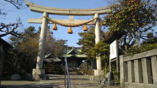 比較的大きめな神社です