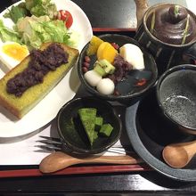 甘味づくしのモーニング