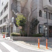 吉良邸跡の近くにあります。