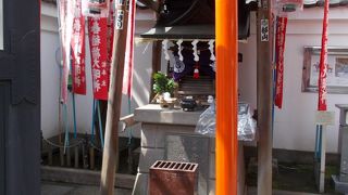 吉良邸跡にあります。