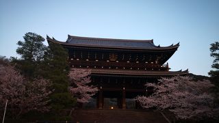 国宝の最大の門