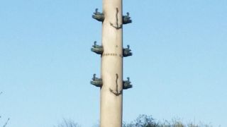 コロンブスの銅像が立ってます