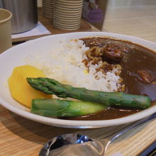 びえい豚カレー