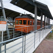 列車、デハニ50形の展示