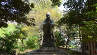 日本の学校教育発祥の地の掲示がある「湯島聖堂」を参拝してきました!!