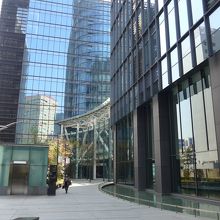 ワテラスコモン入口方面風景