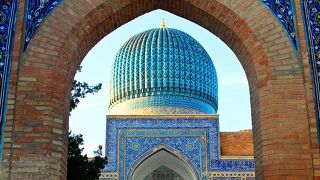 ティムールの霊力が世界に混沌をもたらした…