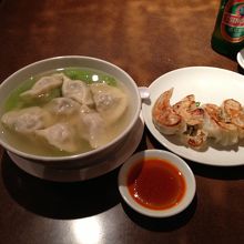 渋谷 皮も美味しい餃子