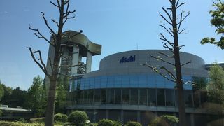 ビールの泡で飲むビール！