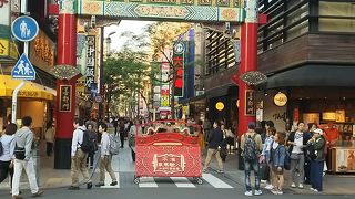 横浜中華街のシンボル