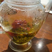 花が咲いたら飲みごろの茶