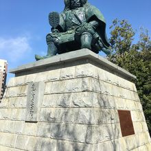 武田信玄像 甲府駅 山梨の象徴 By いつも月夜に米の飯 武田信玄公銅像のクチコミ フォートラベル