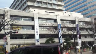 シルクの歴史が分かりやすく解説されている