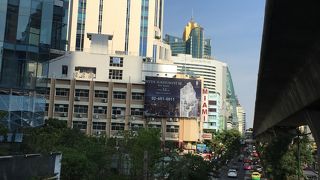 空いてましたよ～、でも。