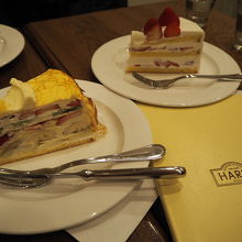 アメリカでハーブスのケーキ By ジョンジョン ハーブス ニューヨーク チェルシー店 のクチコミ フォートラベル アメリカでハーブスのケーキ By ジョンジョン ハーブス ニューヨーク チェルシー店 のクチコミ フォートラベル