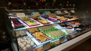 平日でも人気のビュッフェです