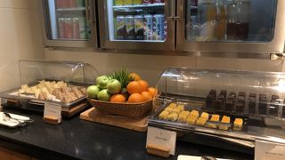 小規模のビジネスラウンジ