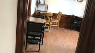 一軒家のようなスタバ！