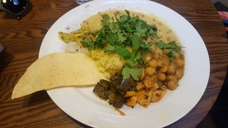 スリランカカレーのお店です。