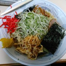 冷し中華150円増しです